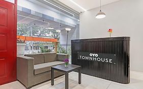 Super Townhouse Ameerpet